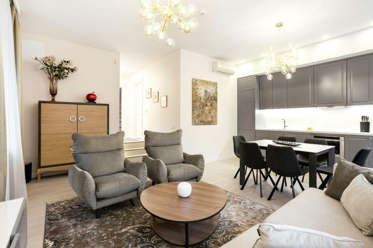 Luxury For Everyone - Hills Park Lux Apartments 3 VNO Extérieur photo